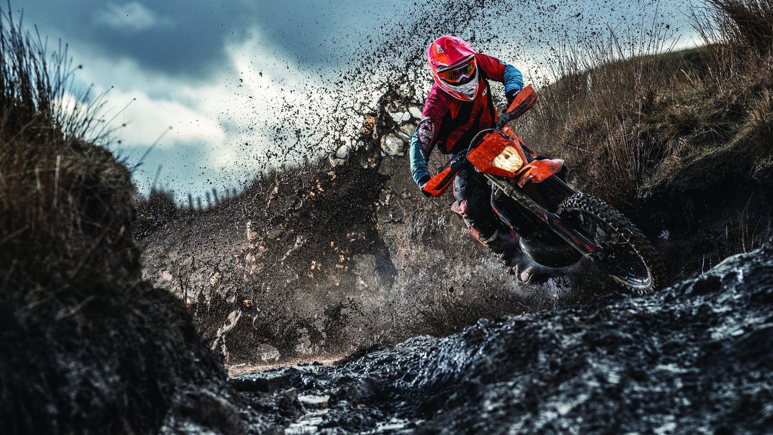 青少年足球裁判员“岗位”培训全流程贯通，行业规范持续升级，少儿足球裁判训练营